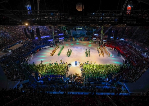 Justiça proíbe entrada de menores de 10 anos no Bumbódromo de Parintins