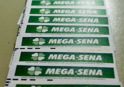 Mega-Sena acumula e próximo sorteio pagará R$ 130 milhões