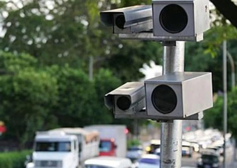 Prefeitura homologa licitação para instalação de radares em Manaus