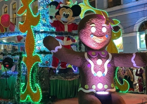 1ª Parada Natalina de 2024 acontece hoje no Parque Amazonino Mendes