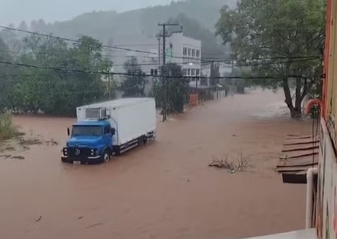 Assembleia Legislativa do RS aprova calamidade até 2026 e derruba regra de gastos
