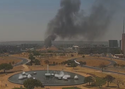 Suspeito de incendiar banheiros químicos na Esplanada dos Ministérios é preso