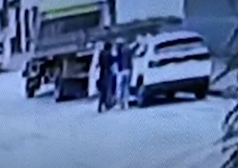 Envolvido em roubo de carro da equipe do Lula é morto ao resistir à prisão; 2 são presos