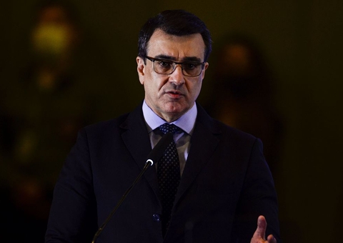 Governo vai recorrer a voos comerciais para repatriar brasileiros