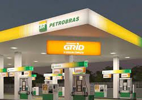 Gasto com gasolina na câmara de Rio Preto da Eva vai a R$ 660 mil