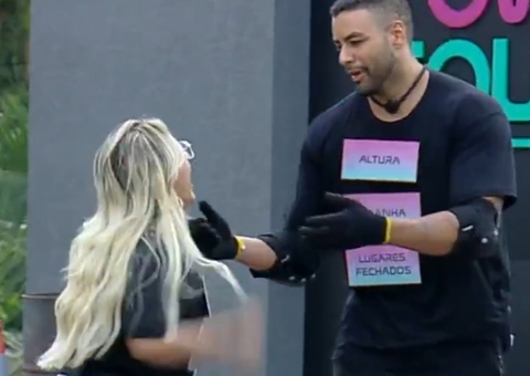 Ana Paula tem surto após erro do marido em prova do Power Couple Brasil