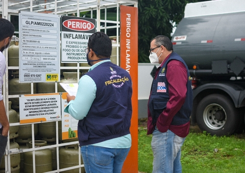 Procon notifica distribuidoras por preço abusivo do gás no Amazonas