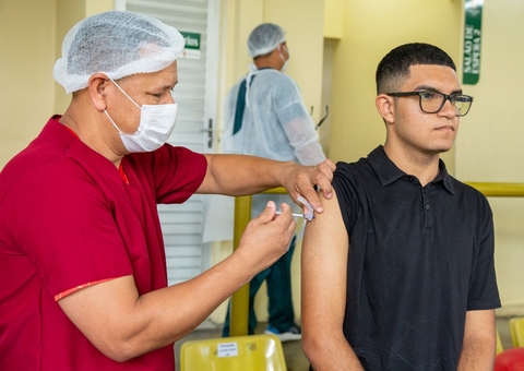 Vacinação contra a covid-19 tem 75 postos de atendimento nesta semana em Manaus