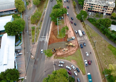 Obras avançam na construção do viaduto Passarão na zona oeste de Manaus