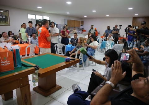 Semulsp lança 'disk lixo' para combater descarte irregular em Manaus