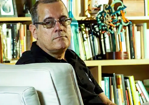 Escritor e poeta Paulo Henriques Britto é eleito para a Academia Brasileira de Letras