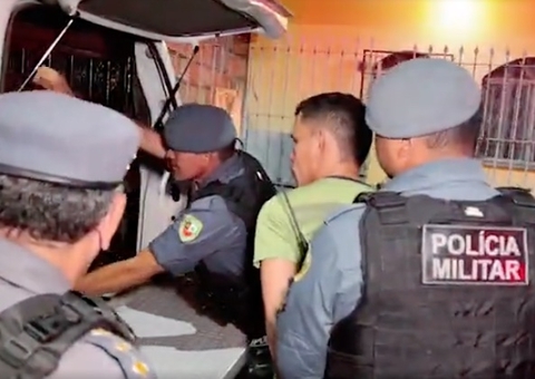 Homem esfaqueia rival por ciúmes de vizinha em Manaus