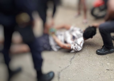 Pai morre ao ser atacado a facada pelo próprio filho no Amazonas