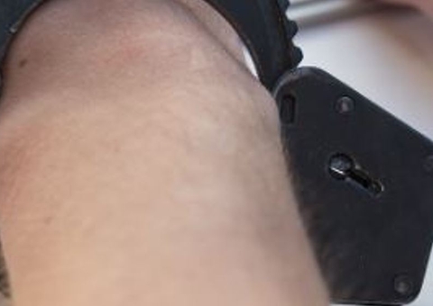 Homem é condenado por matar e esconder corpo da esposa debaixo de cama em Manaus