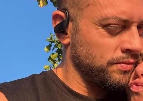 Ex-marido de Preta Gil posta foto com namorada, 2 semanas após morte da cantora