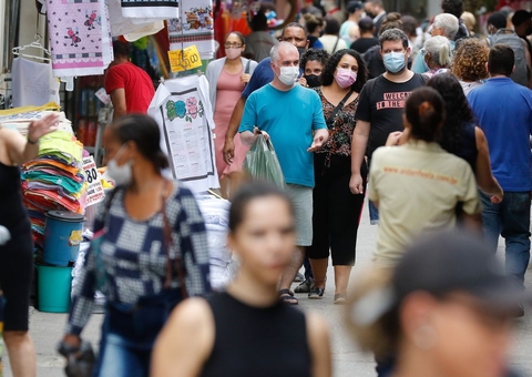 Brasil registra 851 mortes por covid-19 em 24 horas