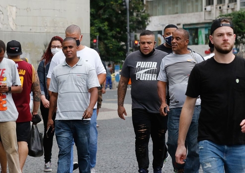 Brasil teve nas últimas 24 horas 6.431 novos diagnósticos de Covid