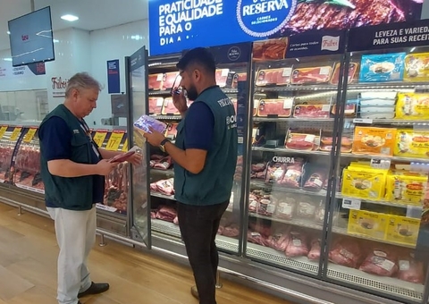 Pesquisa mostra preços da cesta básica em supermercados de Manaus