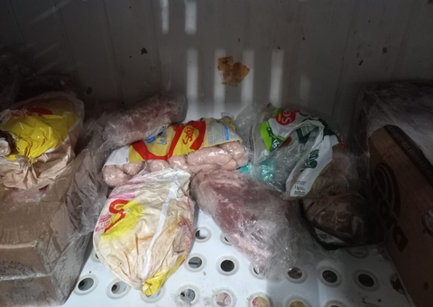 790 quilos de carne mal armazenadas são apreendidas em mercado de Manaus 