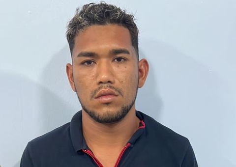 Suspeito de executar jovem com quase 20 tiros é procurado no Amazonas