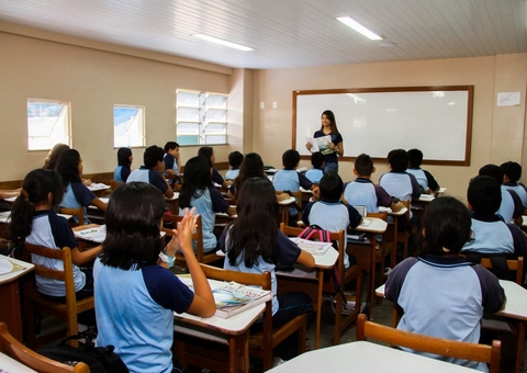 Governo edita programa que prevê poupança para estudantes do ensino médio