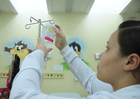  STF retoma hoje julgamento de piso salarial da enfermagem