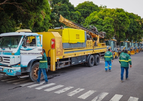 Equipamentos para obras de saneamento básico do Prosai chegam a Parintins