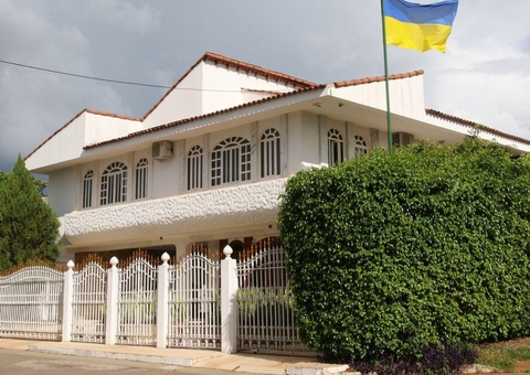 Grupo de 47 ucranianos chega ao Brasil em acolhida humanitária