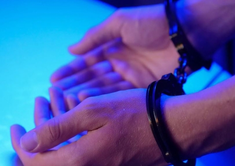 Suspeito de integrar facção é preso com pistola após perseguição em Manaus