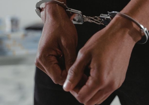 Homem é preso suspeito de aplicar golpes em Manaus