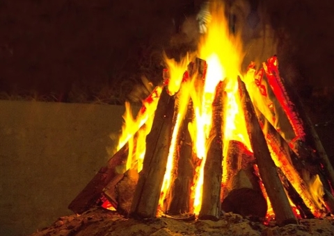 Saúde alerta para acidentes que causam queimaduras em festas juninas