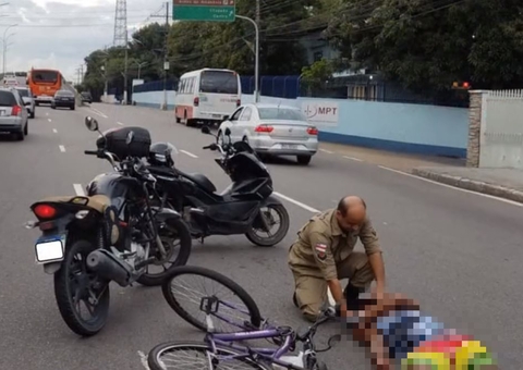 Ciclista é atropelado por motocicleta em avenida de Manaus