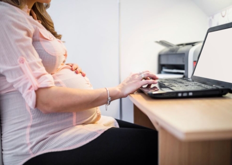 UFAM terá que pagar R$ 10 mil de indenização por demitir professora grávida