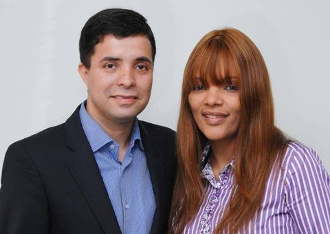 Filho diz em julgamento que Flordelis jogou telefone de pastor no mar após crime