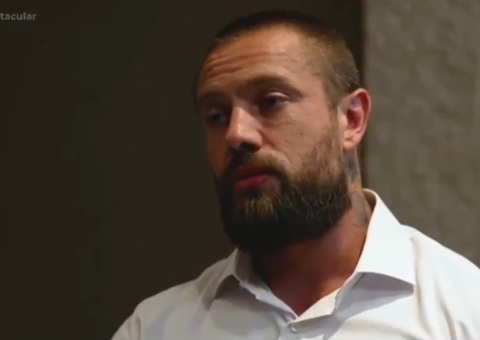 Rafael Cardoso diz que está falido: 'gastei tudo com álcool, drogas e besteira'