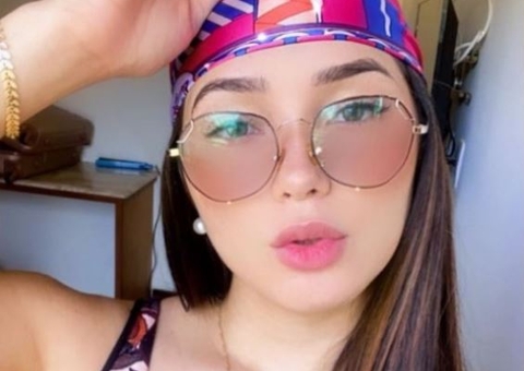 Influencer Raila Sales morre após ser baleada em carro de App em Manaus