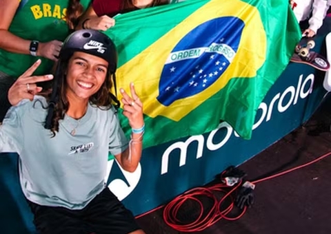 Rayssa Leal dá o troco em japonesa e é campeã mundial em Roma