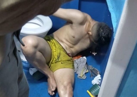 Passageiro fica preso em ralo de banheiro de barco por mais de 12 horas