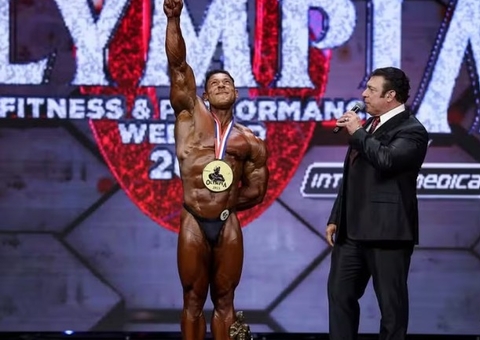 Ramon Dino vence o Mr. Olympia 2025, maior título do fisiculturismo do mundo