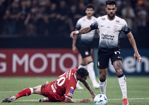 Corinthians visita Huracán em busca da classificação na Copa Sul-Americana