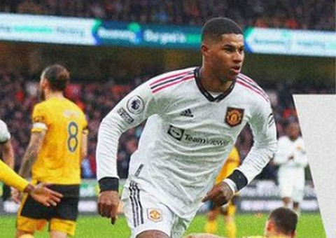 Rashford decide após polêmica, e United vence Wolves no Inglês