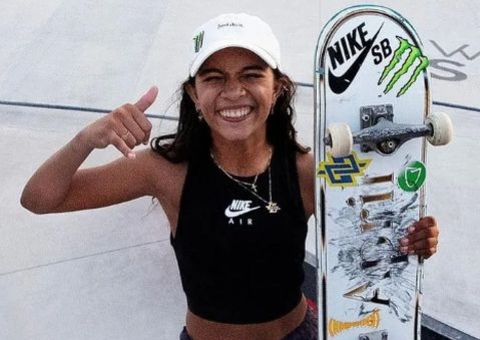 Rayssa Leal treina em pista particular e fala do desejo de competir no park