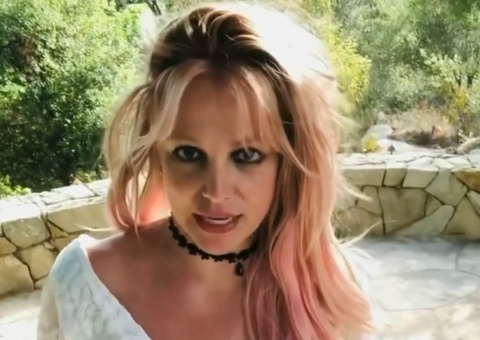 Britney Spears sofre derrota na Justiça sobre tutela do pai e fãs atacam Instagram: 'libertem-na'
