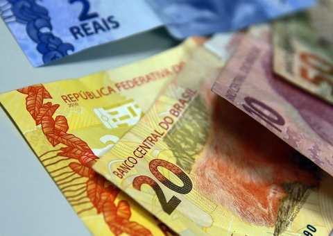 Saque do auxílio emergencial é liberado hoje aos nascidos em maio