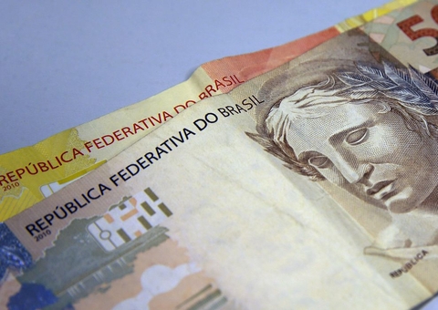 Bolsa Família faz último pagamento nesta sexta após 18 anos