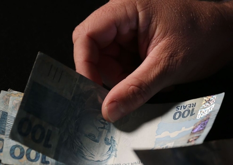 Caixa paga hoje Auxílio Brasil a beneficiários com NIS final 7