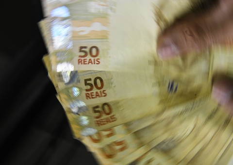 Auxílio Brasil: Beneficiários com NIS de final 8 recebem hoje