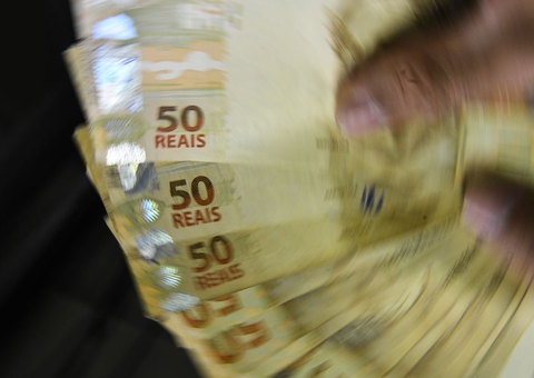 MP do salário mínimo é prorrogada por 60 dias