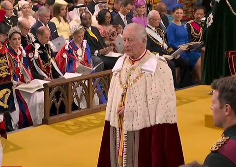 Começa coroação de Rei Charles III; veja vídeos