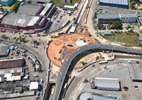 Alça superior do complexo viário Rei Pelé terá mudanças a partir deste domingo